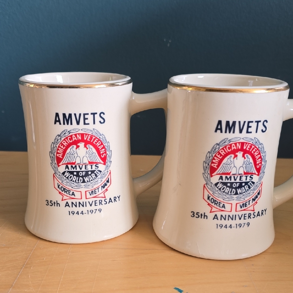 35th Anniversary Amvets MUG set